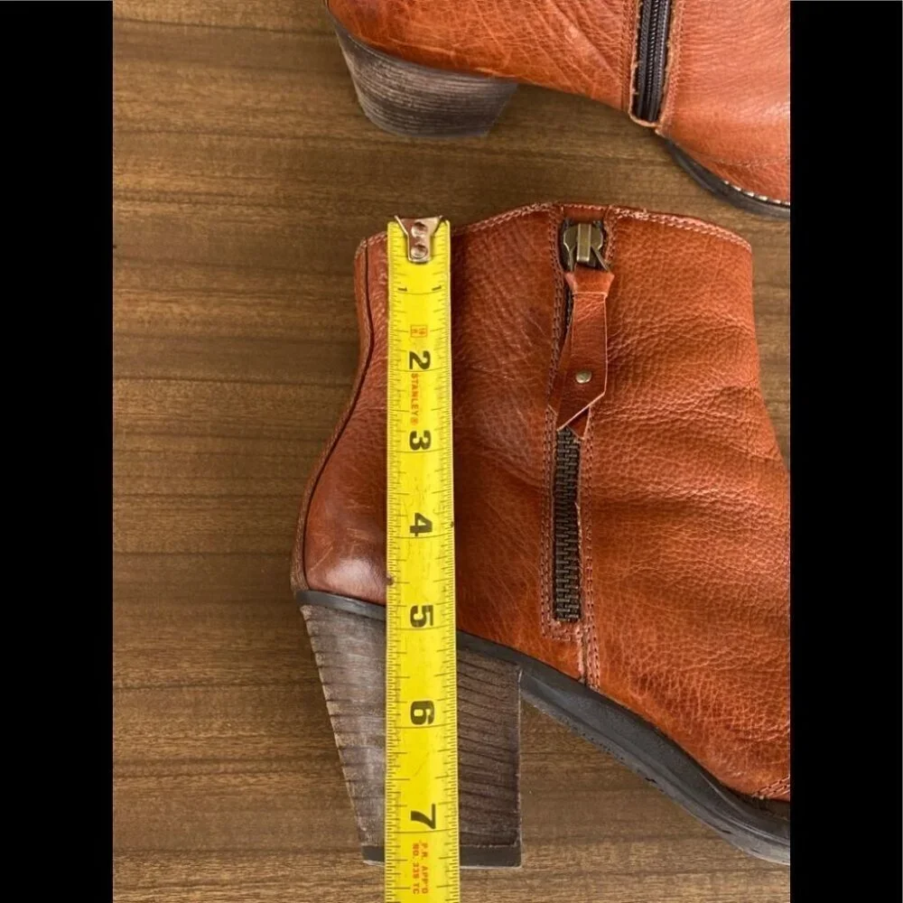 Paul Green Saddle Lea Natick Ankle Boot sz 9